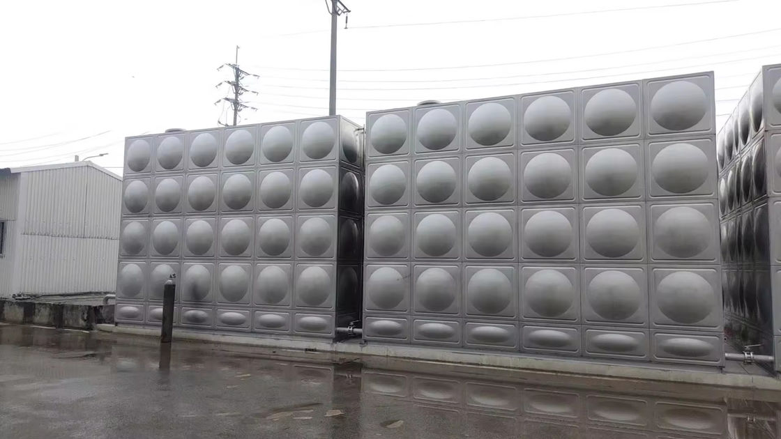 Op maat gemaakte opslagcapaciteit SS316 Tank Grote Grote grootte Roestvrij staal 10000 liter water tank SS304 sectioneel water